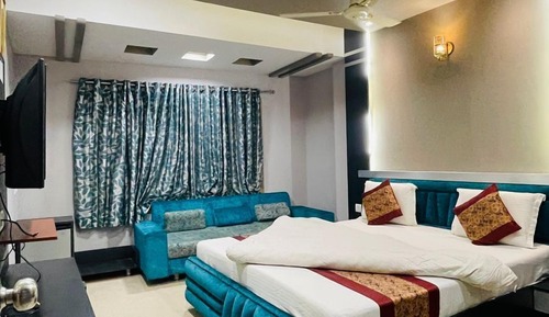 Superior Double Room, City View