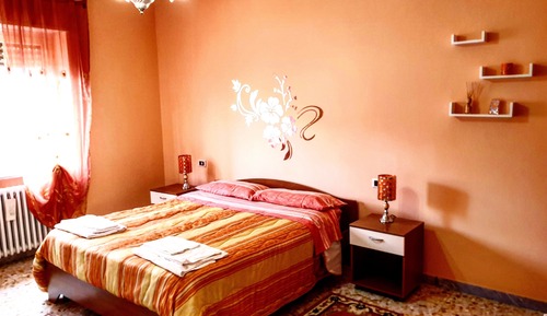 Quadruple Room, Private Bathroom (Camera Estate)