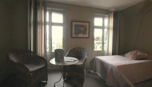 Triple Room (Rue Alain Fournier)
