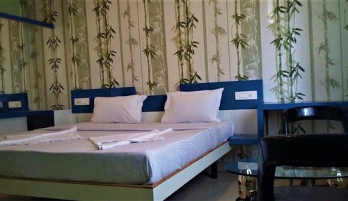Deluxe Double Room, 1 King Bed