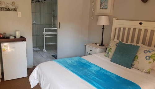 Comfort Room, 1 Queen Bed