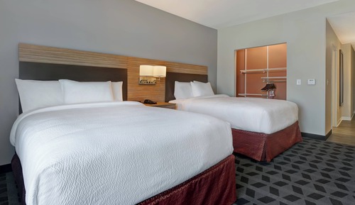 Studio, 2 Queen Beds (Hearing Accessible)