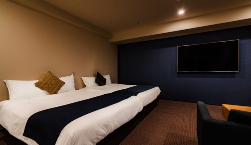 Club Suite, Multiple Beds, Kitchen, City View