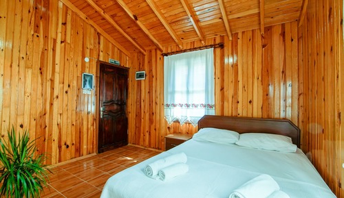 Standard Double Room, Garden View
