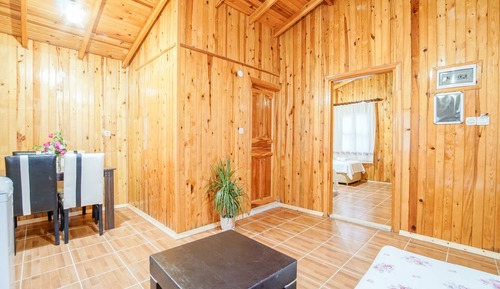 Superior Bungalow, Garden View