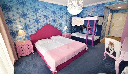Elza Thematic Double Room (2+2)