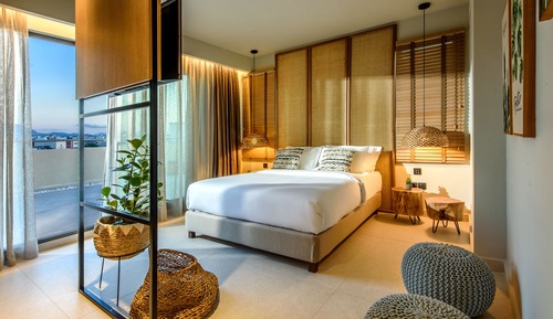 Junior Suite, Hot Tub