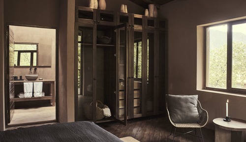 Villa 1 Queen Bed, Terrace, Mountain View