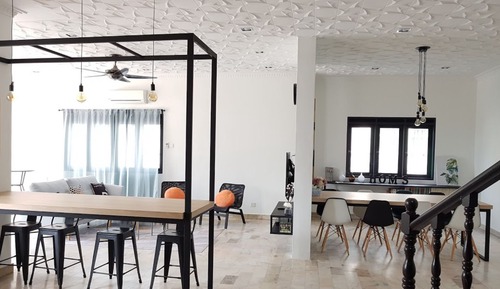 House, 4 Bedrooms