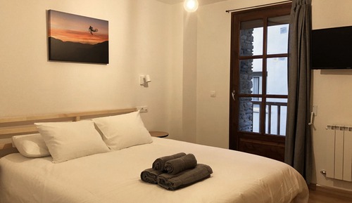 Double Room, Shared Bathroom