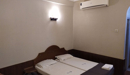 Standard Room, 1 Double Bed, Accessible, City View (Airconditioned)