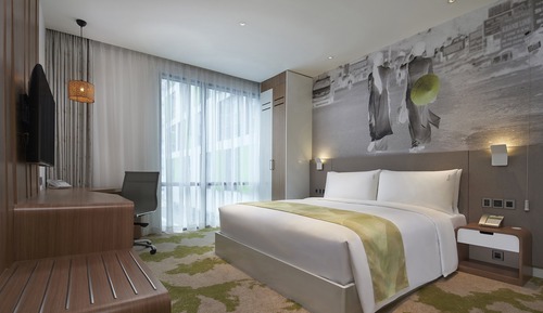 Standard Room, 1 King Bed, Accessible
