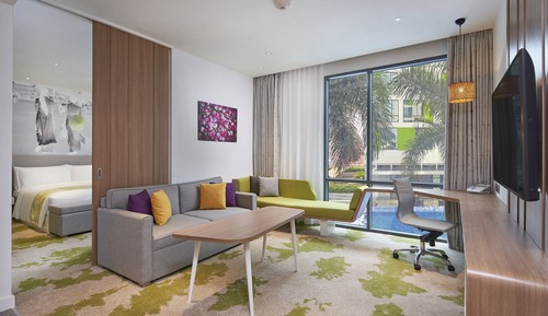 Suite, 1 Bedroom, Pool View