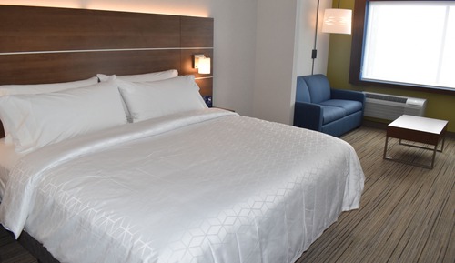 Deluxe Room, 1 King Bed, Non Smoking