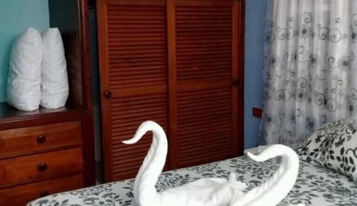 Room, 3 Twin Beds, Non Smoking