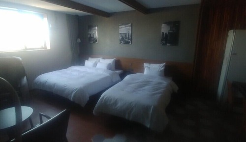VVIP Twin Room (No Breakfast on Monday)