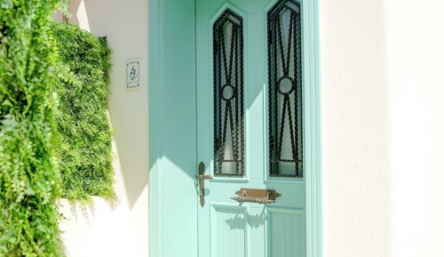 Traditional Room (Courtyard View)