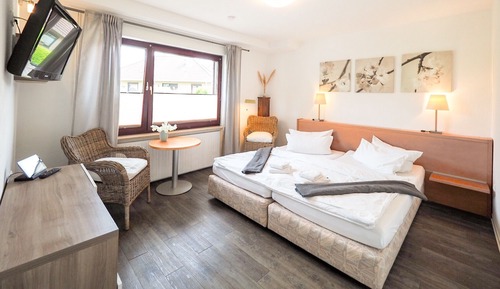 Basic Double Room