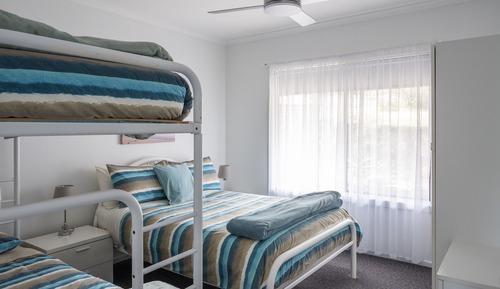 Comfort House, 2 Bedrooms, Bay View (Shalom House)