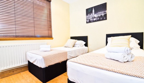 Classic Twin Room
