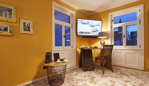 Comfort Double Room, Private Bathroom, City View