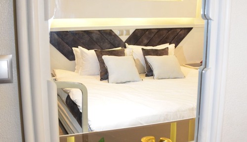 Superior Triple Room, Garden View