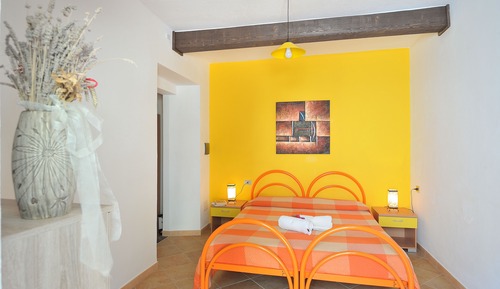 Comfort Double or Twin Room, Private Bathroom, Courtyard View