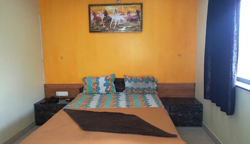 Deluxe Cottage, Lake View