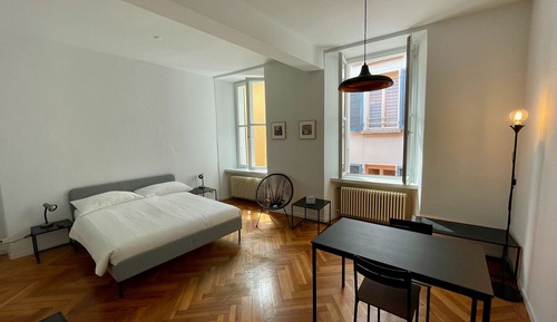 City Studio, 1 Queen Bed