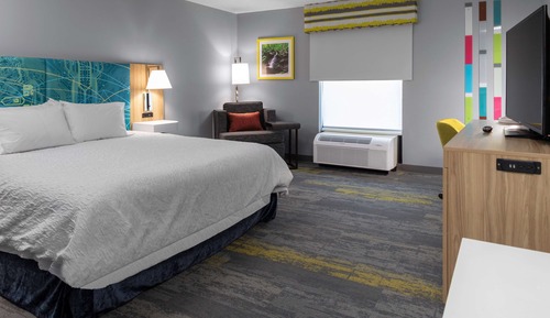 Room, 1 King Bed, Accessible, Non Smoking (Bathtub)