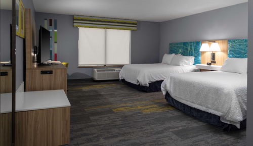 Room, 2 Queen Beds, Accessible, Non Smoking (Roll-In Shower)