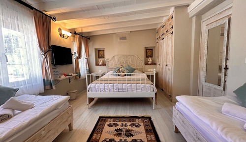 Traditional Quadruple Room