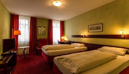Classic Double Room