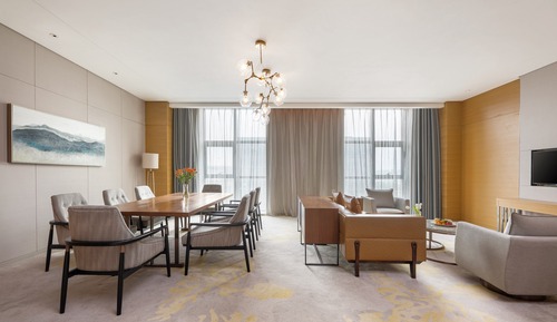 Suite, 1 Bedroom (Dining Meeting)
