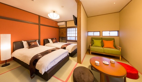 Standard Twin Room with Sofa A1