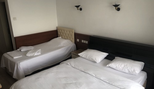Room, Balcony