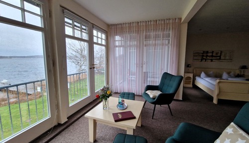 Comfort Suite, Lake View