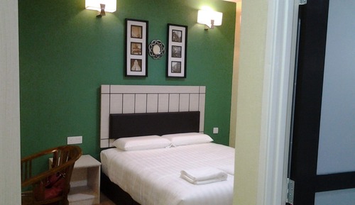 Queen Room