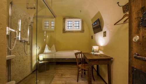 Basic Single Room