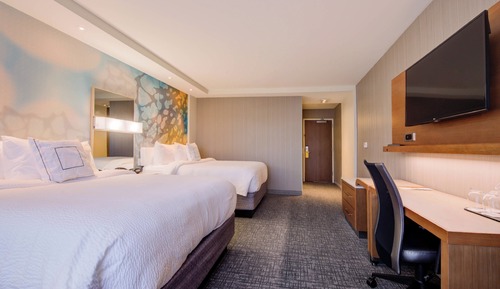 Room, 2 Queen Beds (Hearing Accessible)