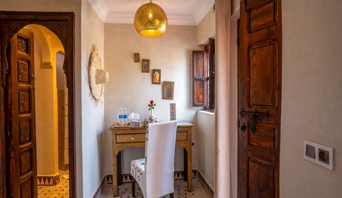 Deluxe Double Room, Private Bathroom