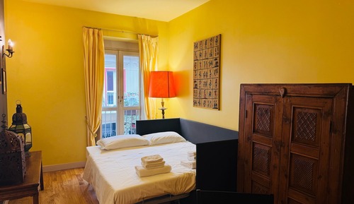 Apartment, Kitchenette (Saffron)