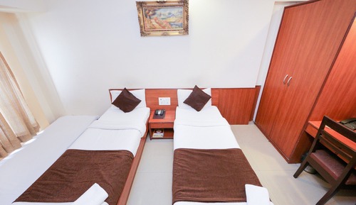 Executive Room