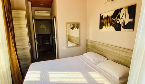 Classic Double Room, 1 Double Bed, Terrace, Corner