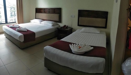 Family Room, Multiple Beds