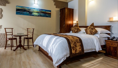 Super Deluxe Room