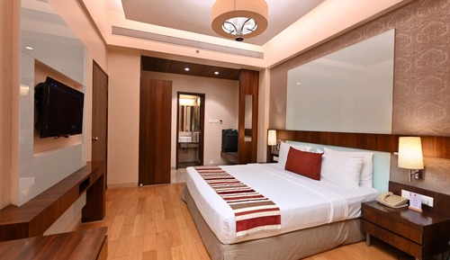 Service Apartment (Bedroom & Living Room with Modular Kitchenette)