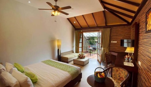 Chalet Cottage