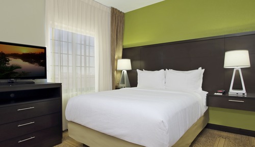 Studio Suite, 1 Queen Bed, Accessible, Kitchen (Mobil Tub)