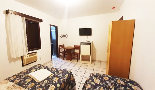 Quarto Duplo com Varanda